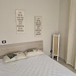 Garibaldi Πανσιόν Νάπολη
