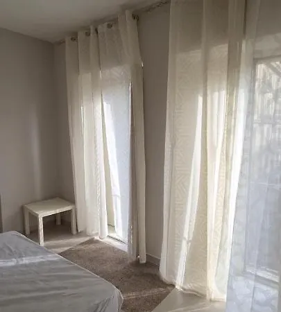 Guest house Garibaldi Naples